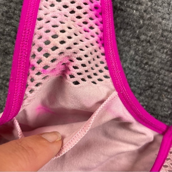 PINK by Victoria’s Secret Seamless lightly lined sports Bra pink Tye dye Medium - Picture 8 of 10